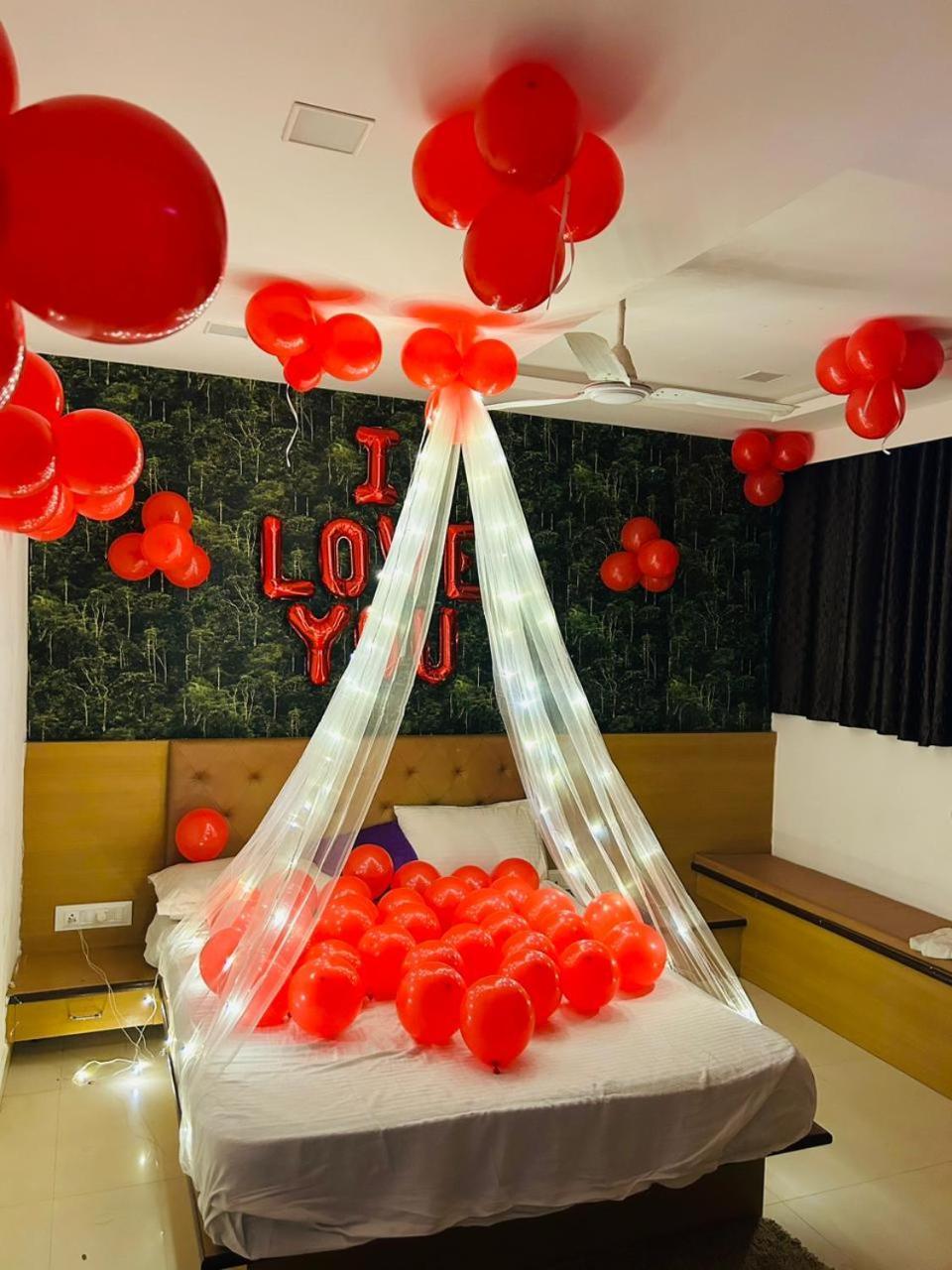 Hotel Globle Vadodara Eksteriør billede
